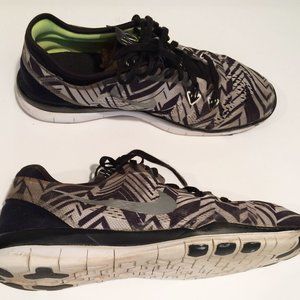 Nike Free TR FIT 5 womens shoes 9.5 gray black